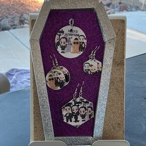 Addams, family, necklace, and earrings set